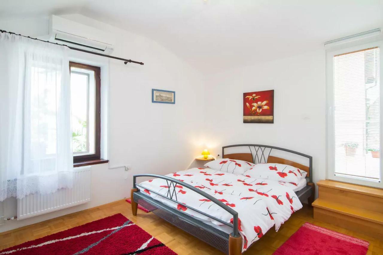 Charming Apartment Κόπερ Εξωτερικό φωτογραφία